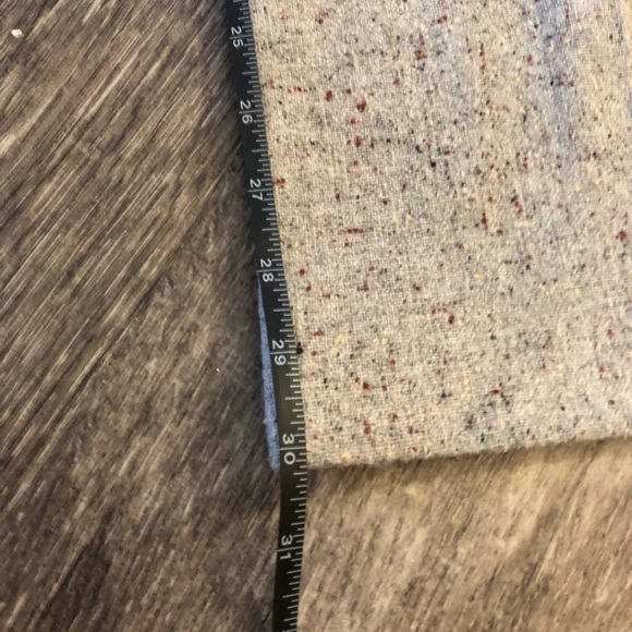 Gorgeous Suit from The Limited with an XS Blazer and Size 6 Pants - Picture 10 of 13